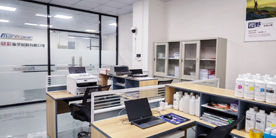 LA CHINE Dongguan Morecolor New Materials co.,Ltd